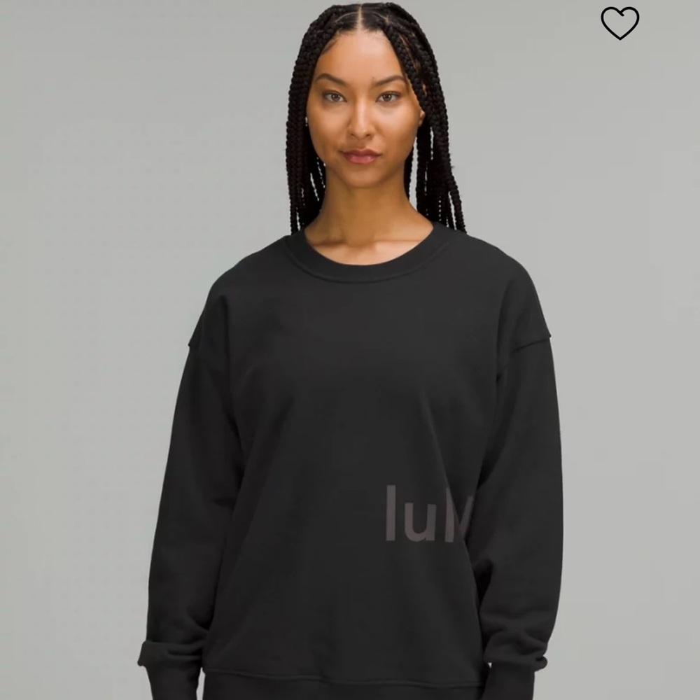Lululemon perfectly oversized graphic crew